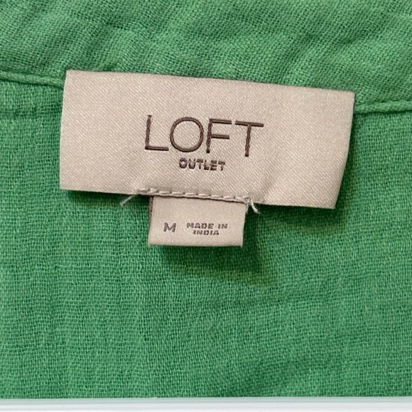 LOFT Outlet Green Gauze Tie-Front Button Blouse | Boho Resortwear- Casual Med - Picture 2 of 5